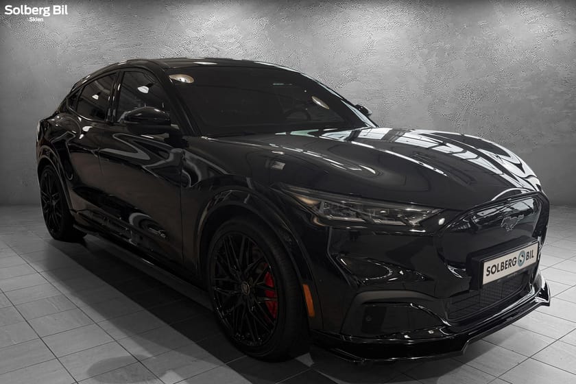 Bilde 3 av Ford Mustang Mach-E Long Range AWD LR 1-EIER/B&O/PANO/KROK/MAXTON/SERVICEAVTALE