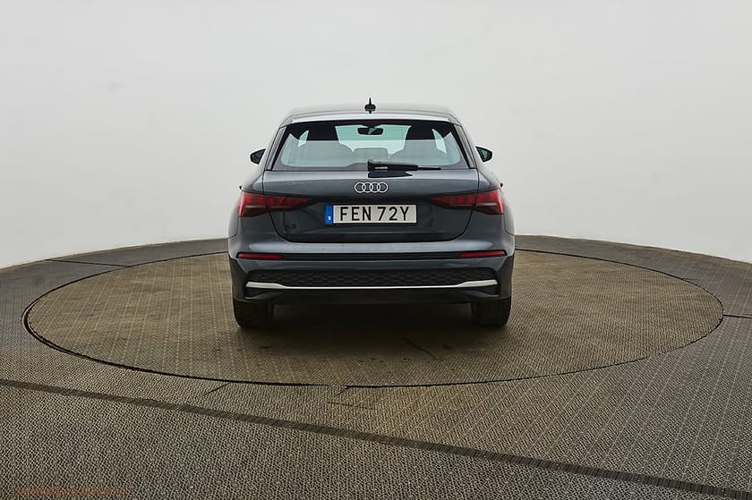 Bild 5 av Audi A3 Sportback 35 TFSI S Tronic Proline Adv sonos kamera