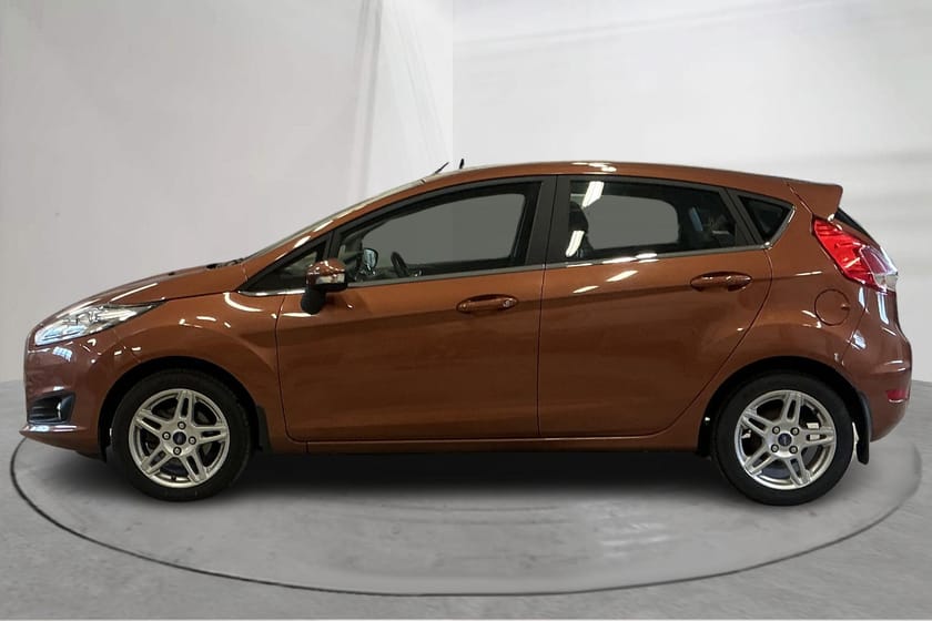 Bild 2 av Ford Fiesta 1.0T EcoBoost 5dr (100hk) Titanium