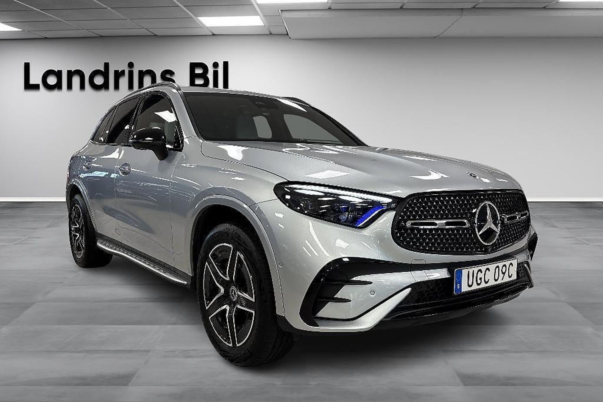 Mercedes-Benz GLC 300 d e 4MATIC Drag 2024, bild 3/10