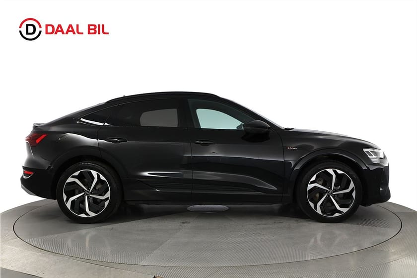 Bild 5 av Audi e-tron Sportback 55 quattro 408HK 95kWh S-LINE PANO B&O LUFTFJ