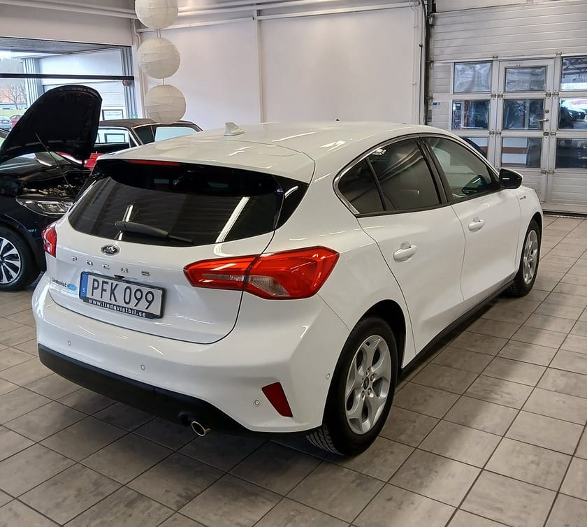 Bild 5 av Ford Focus Titanium 5D EcoBoost 125 Euro 6 Kamkedja