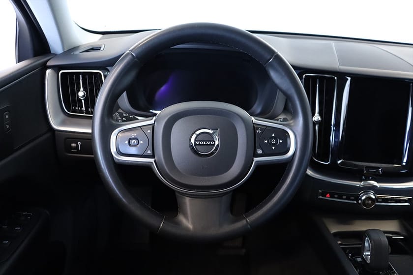 Bild 2 av Volvo XC60 B4 AWD Geartronic, 197hk, 2022