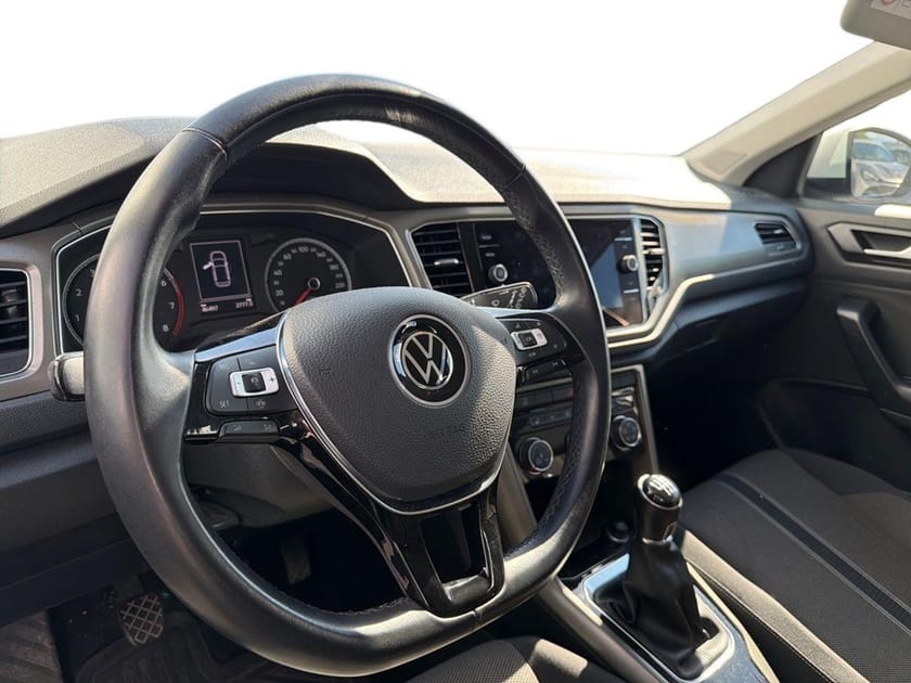 Bild 2 av Volkswagen T-Roc 1.0 TSI 110 HK 6 VXL