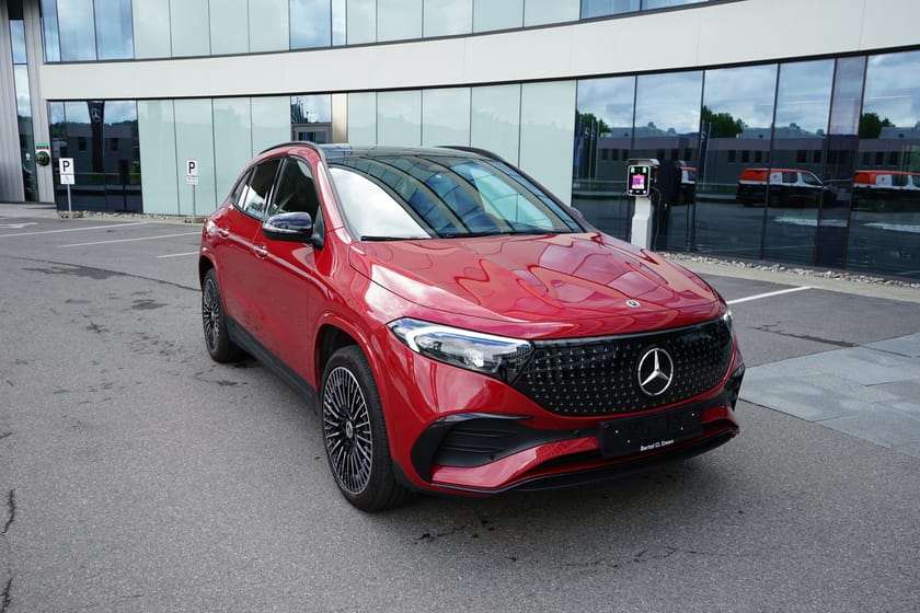 Bilde 3 av Mercedes-Benz EQA 300 4MATIC – AMG Line / spesielt godt utstyrt !