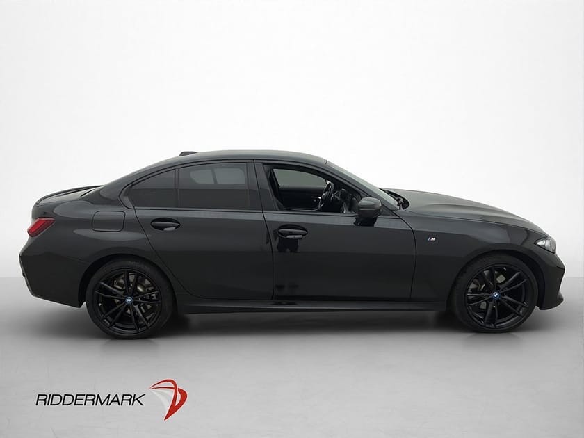 Bild 4 av BMW 330e xDrive Sedan M Sport H/K Drag Kamera CarPlay MOMS
