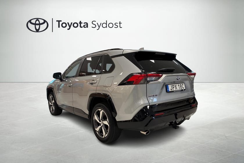 Bild 2 av Toyota RAV4 Laddhybrid Plug-In Hybrid AWD-I Active Drag Automat Rattvärme Backkamera