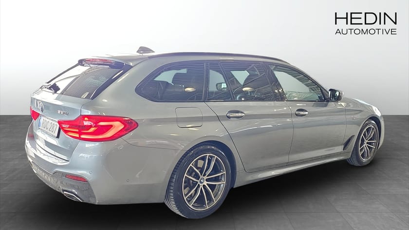 Bild 2 av BMW 530i Touring I | Dragkrok | M-Sport