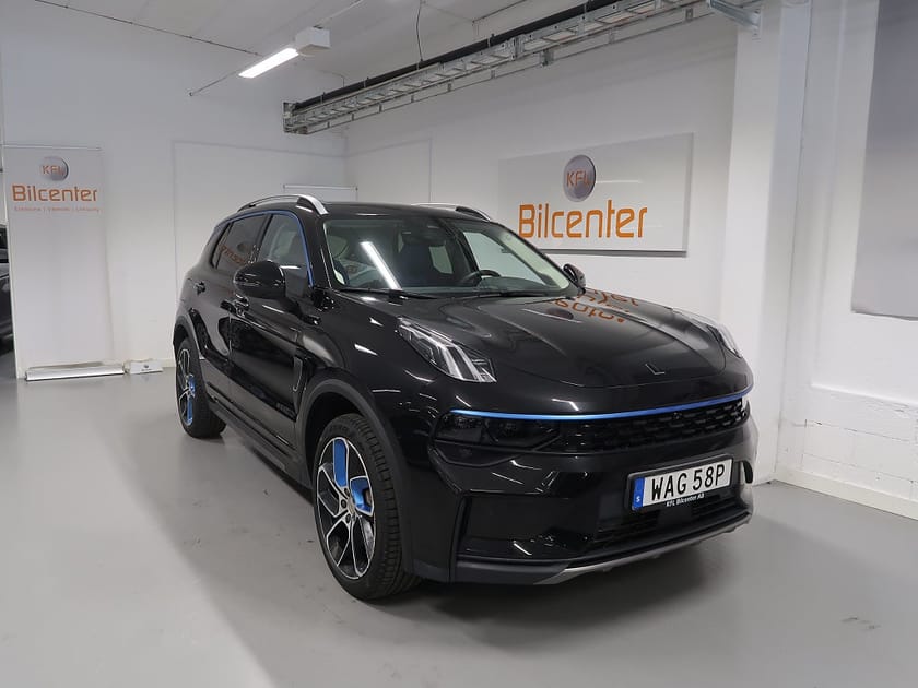 Bild 3 av Lynk & Co 01 PHEV V-Däck ingår 360°-Infinity-Pano-Elstol-Navi-CarPla