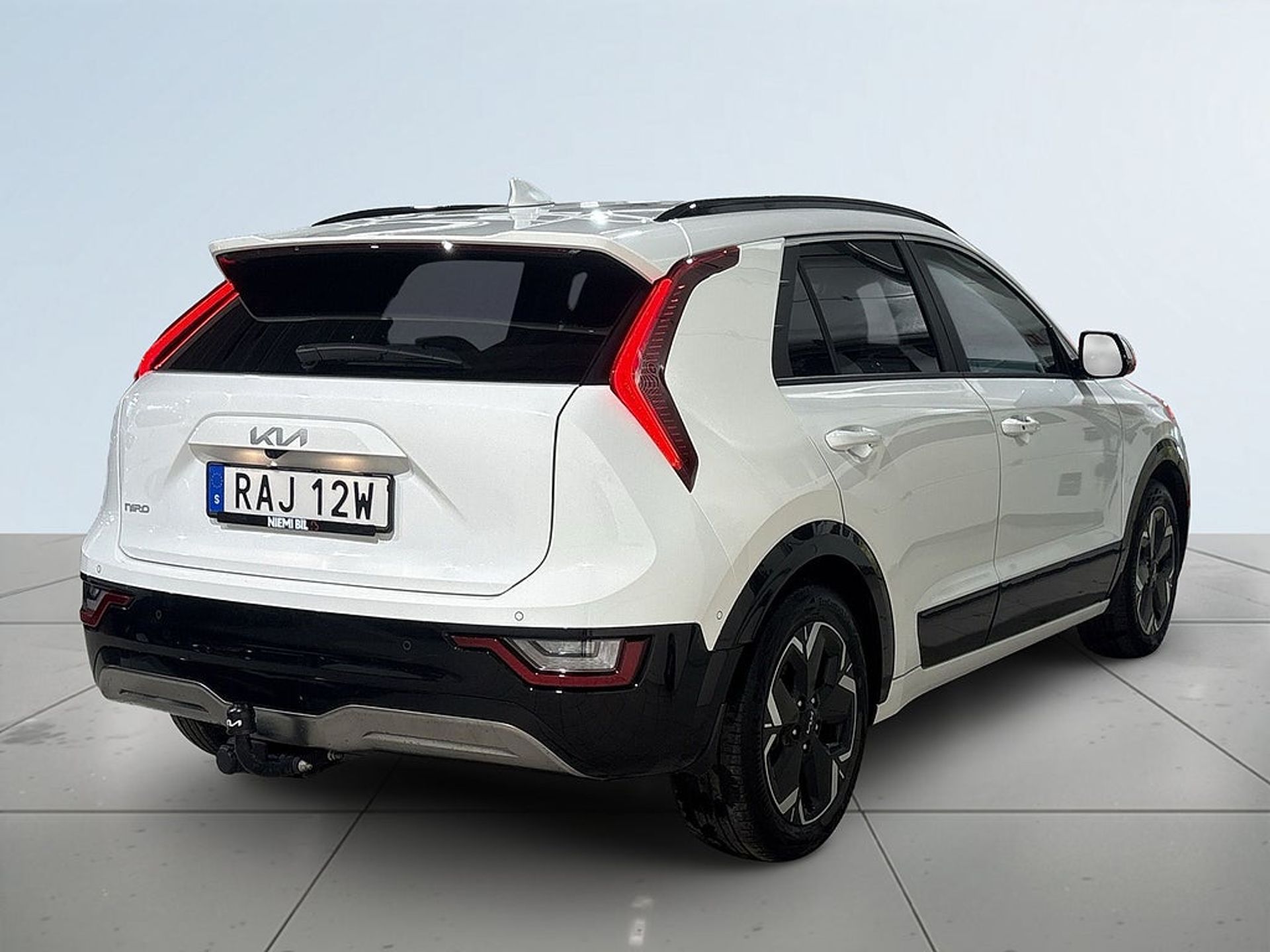 Kia Niro 64.8 kWh Advance Plus 2023, photo 6/10