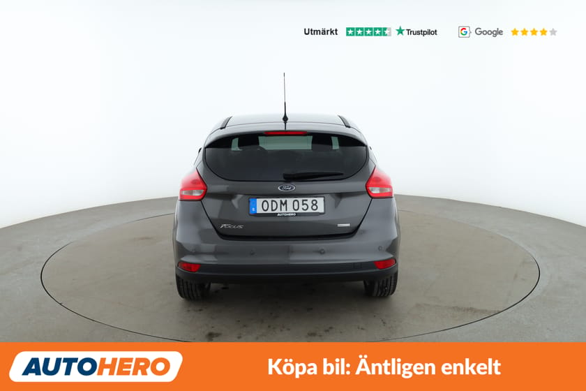 Bild 4 av Ford Focus 1.0 EcoBoost Titanium / PDC-Bak