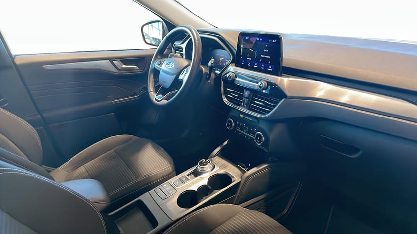 Bild 3 av Ford Kuga Plug-In Hybrid Titanium Phev 225hk | Privatlease fr. 3995:-/mån