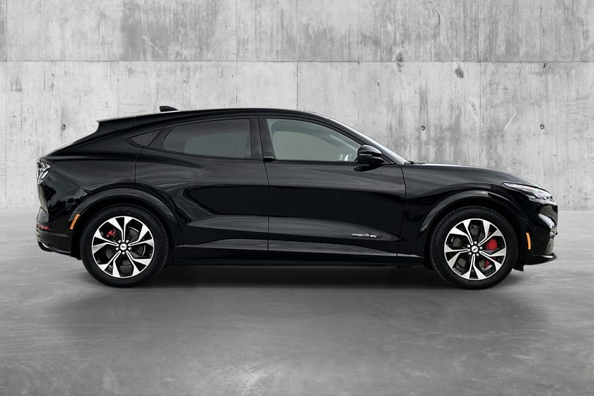 Bilde 4 av Ford Mustang Mach-E Long Range AWD LR ACC/B&O/360/EL.BAKLUKE/EL.SETER
