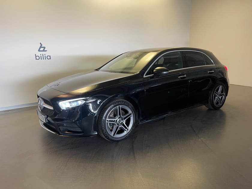 Bild 1 av Mercedes-Benz A 250 e 8G-DCT AMG Line/ Navigation/ Backkamera/ Parkeringsensor bak/