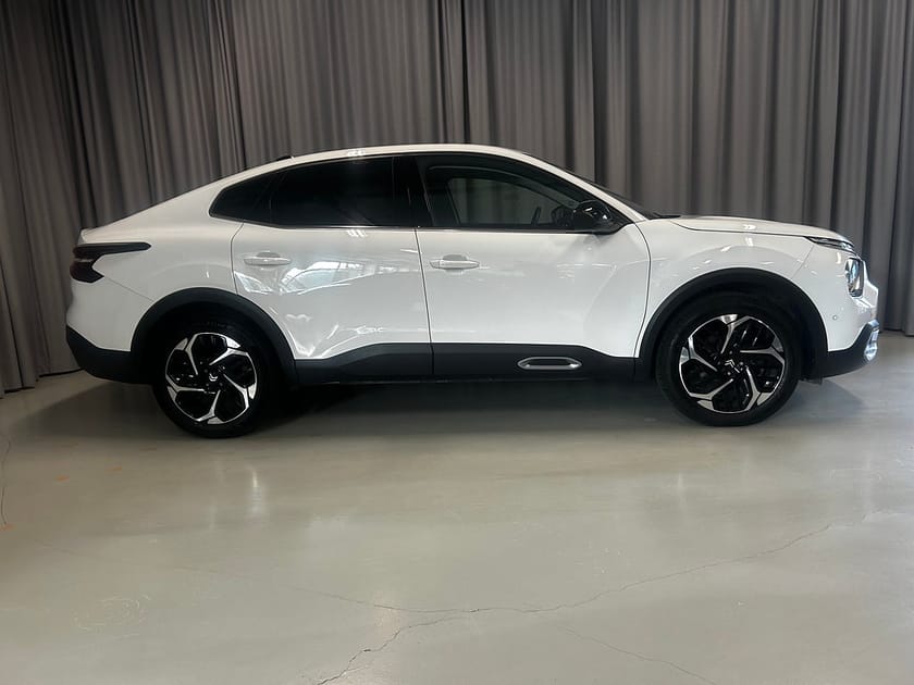 Bild 2 av Citroën C4 X SHINE 1.2 PureTech Aut Euro 6