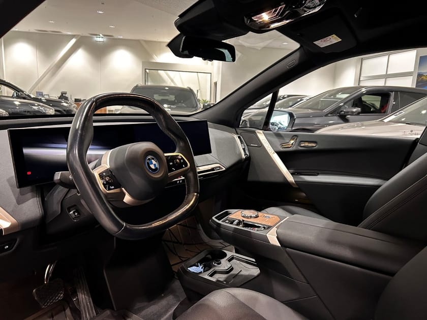 Bilde 3 av BMW iX xDrive50 