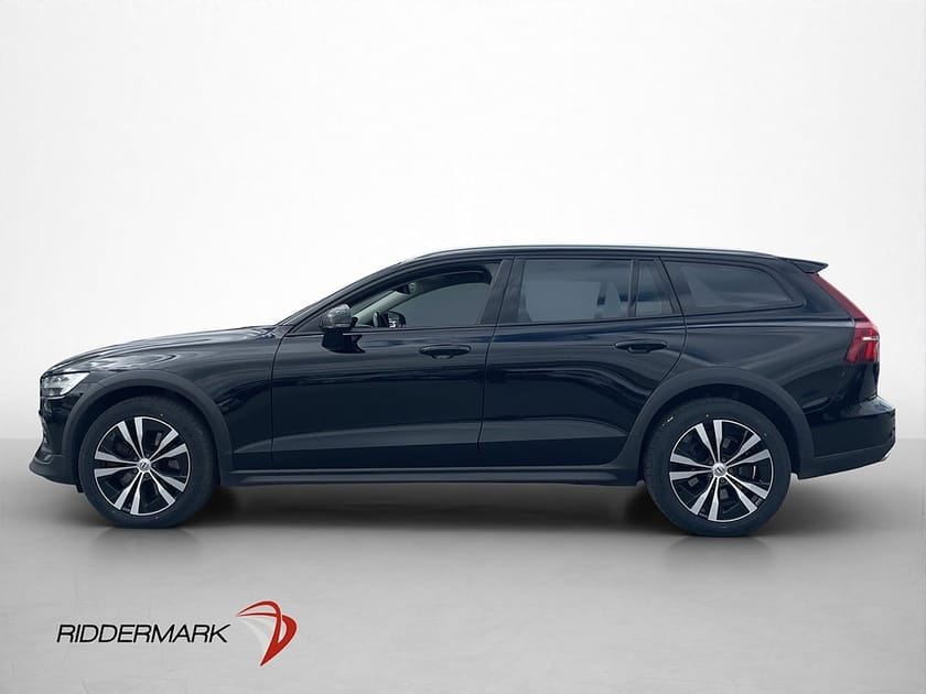Bild 4 av Volvo V60 Cross Country D4 AWD Carplay Kamera Värmare Navi