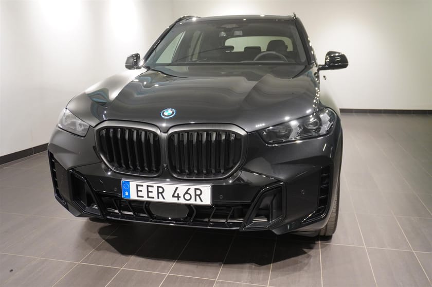 Bild 5 av BMW X5 xDrive50e M Sport Pro Business Ed Drag DA Pro H K