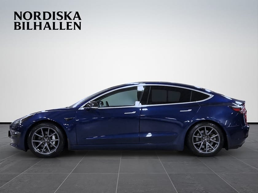 Bild 4 av Tesla Model 3 Standard Range Plus Pano