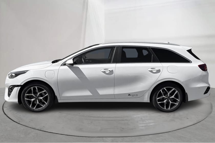 Bild 2 av Kia Ceed Sportswagon Plug-in Hybrid 1.6 PHEV SW (141hk) Advance Plus Panorama