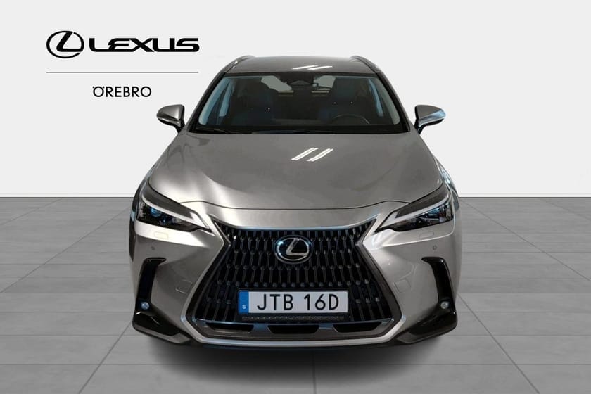 Bild 2 av Lexus NX 450h+ Business Plus inklusive vinterhjul