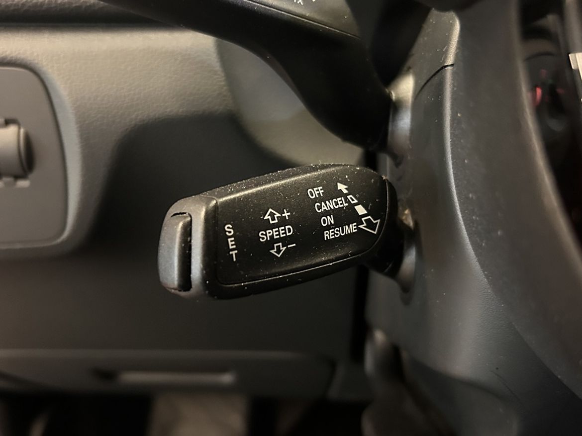 Audi Audi Q3 — bild 17