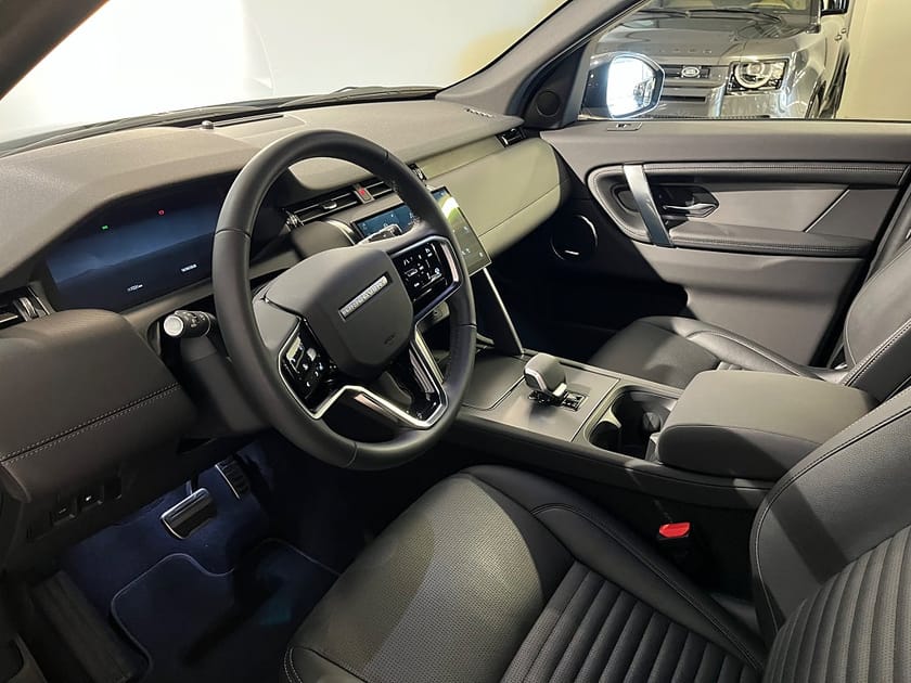 Bild 5 av Land Rover Discovery Sport P270e AWD Dynamic SE / Momsbil