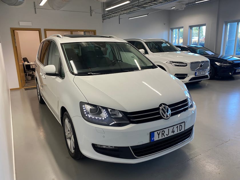 Bild 2 av Volkswagen Sharan 7-seater 1.4 TSI OPF Välutrustad Drag p-Värme Moms