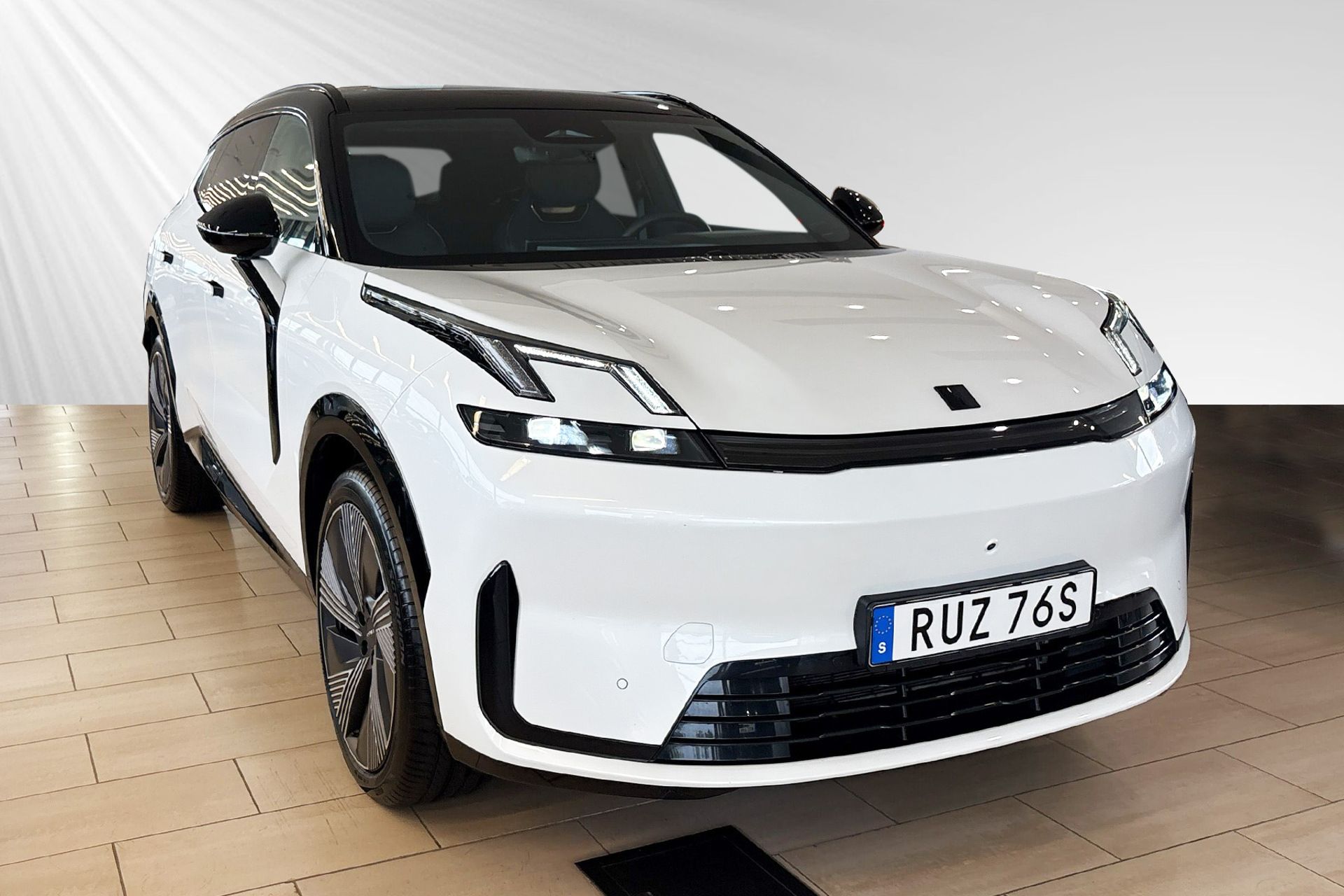 Lynk & Co 08 PHEV 2025, bild 5/10