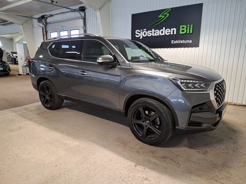 Bild 3 av KGM Rexton 2.2 e-XDi 4WD fr 3.99% Nav Läder Led Android AppleCarpl