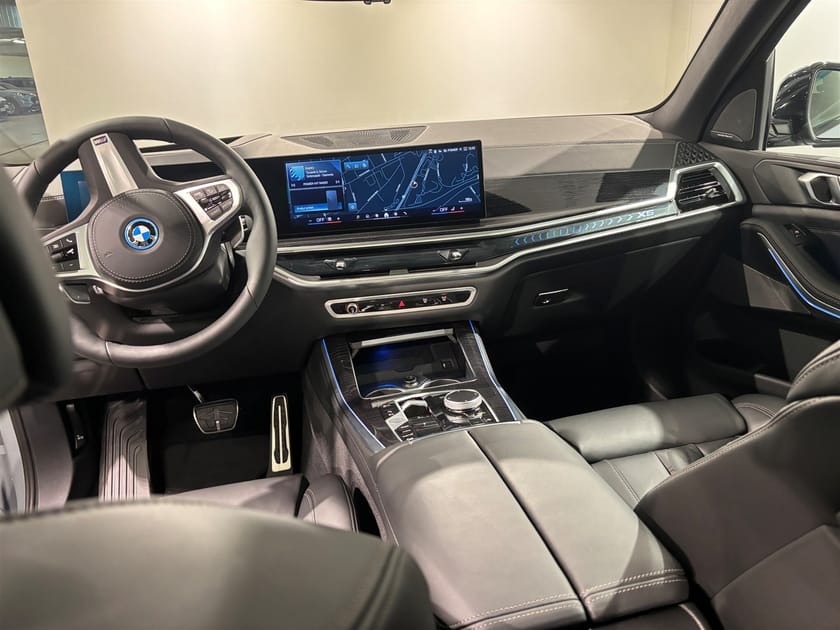 Bild 5 av BMW X5 xDrive50e M Sport Business Ed Drag DA Pro H K