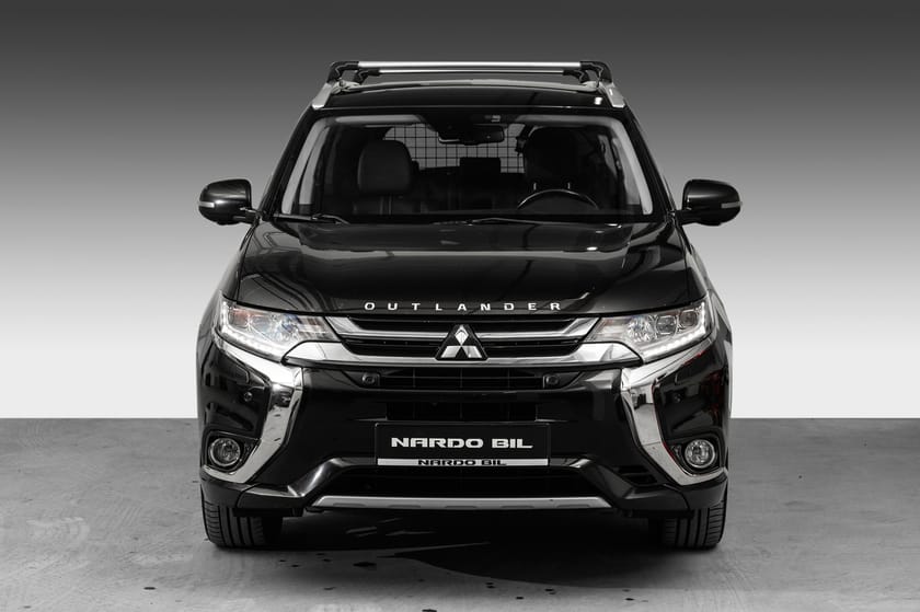 Bilde 3 av Mitsubishi Outlander PHEV Instyle+/Skinn/Krok/R.kamera/Keyless
