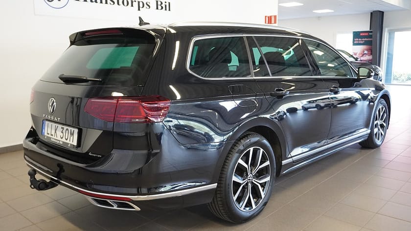 Bild 3 av Volkswagen Passat Sportscombi 2.0 TDI/R-LINE/4Motion/GT/Backkamera/Drag