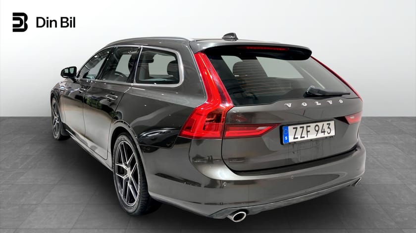 Bild 3 av Volvo V90 T4 190hk Momentum Värmare Sensorer Navi VOC