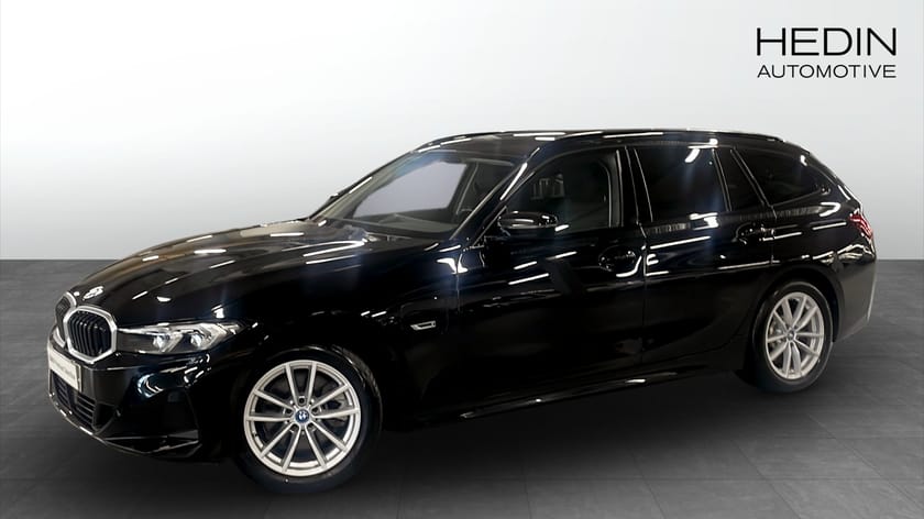 Bild 1 av BMW 330e xDrive Touring 