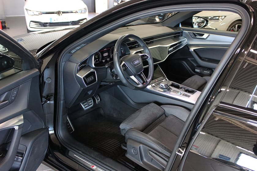 Bild 2 av Audi A6 Avant 55 TFSI e quattro S-Line Q Cockpit Drag SoV