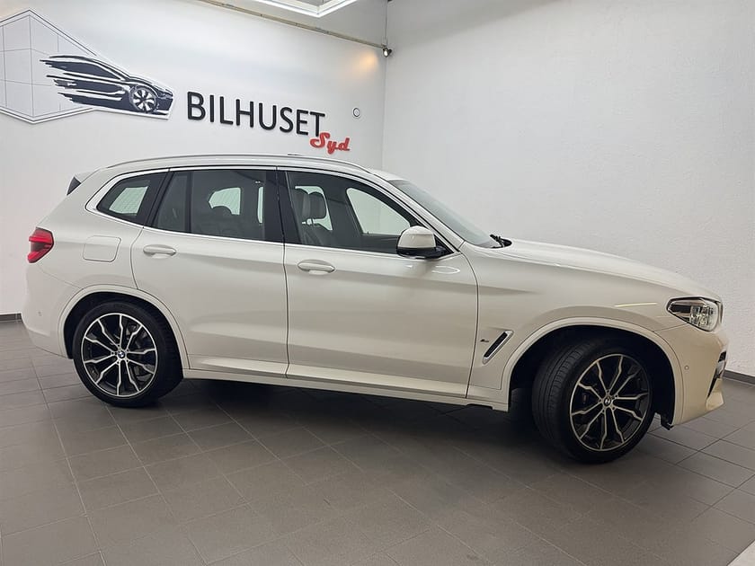 Bild 2 av BMW X3 xDrive30e xDrive 30e 292hk M Sport Pano/SE SPEC!