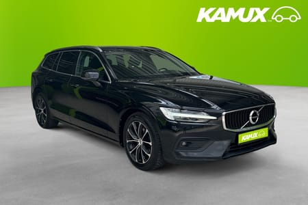 Volvo V60 B4 Momentum Värmare Drag H&K Kamera Blis Moms