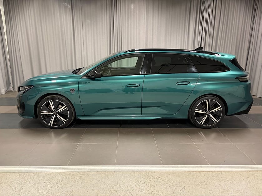 Bild 2 av Peugeot 308 SW GT PT 130 AUT Mot. Baklucka Inkl. Vinterhjul