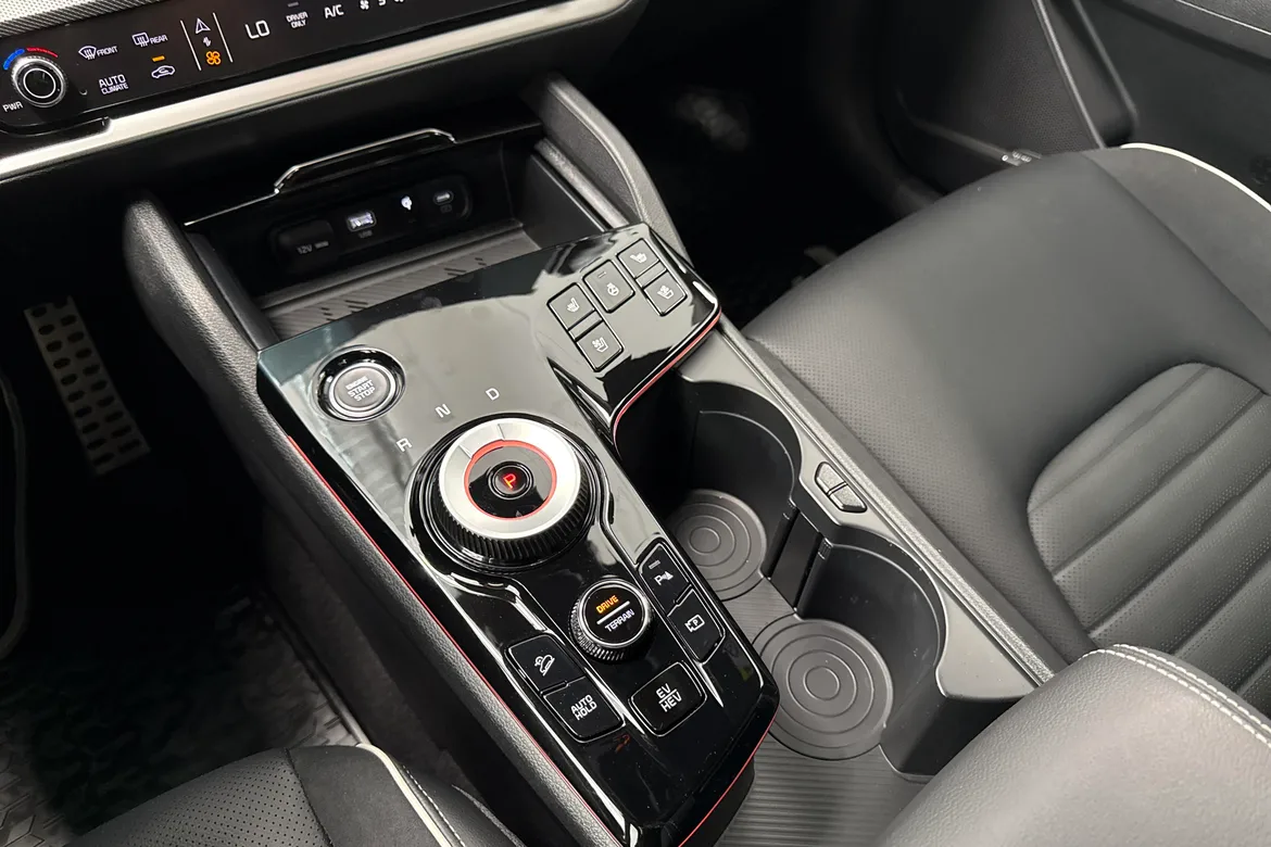 picture of a car