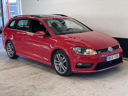 Volkswagen Golf Sportscombi SC R-Line 1,4 TSI 150hk Panorama Drag Värmare