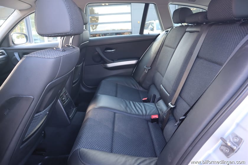 Bild 5 av BMW 320d Touring 320 184hk Aut Svensksåld