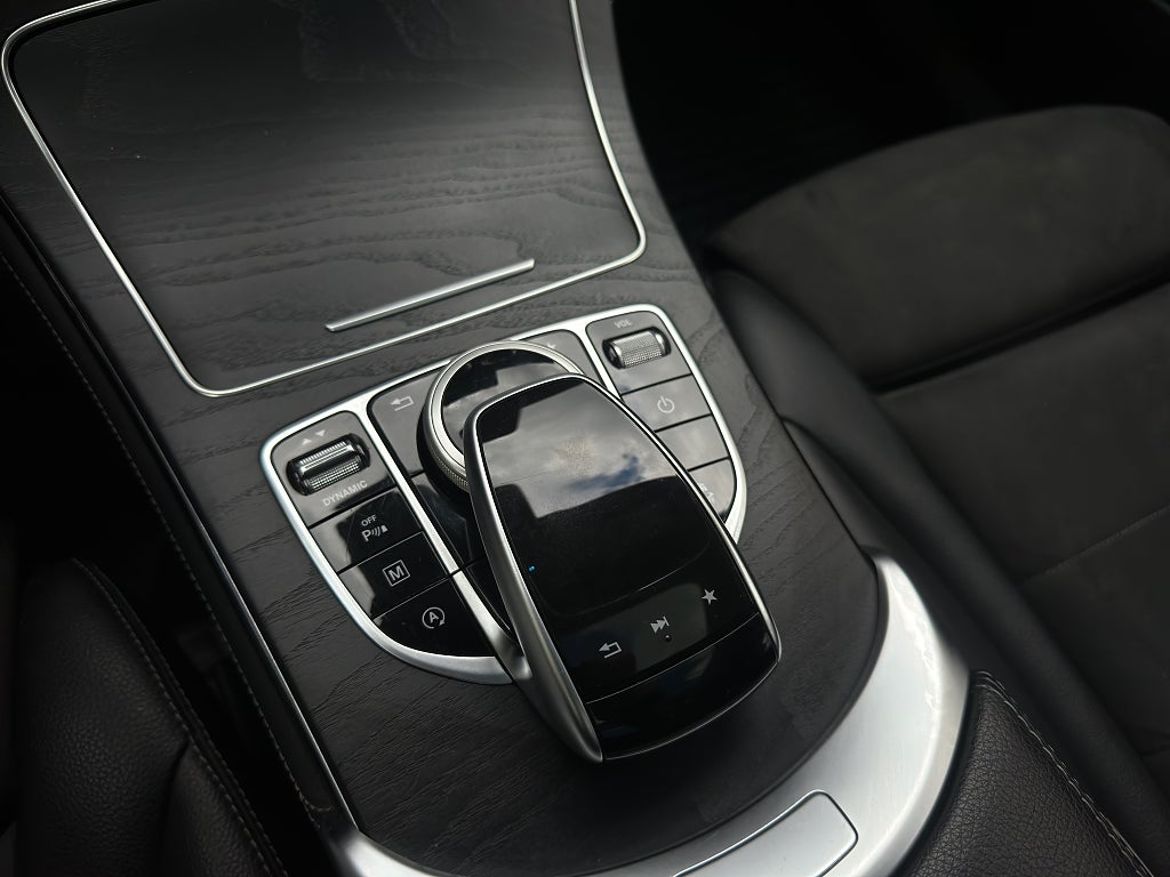 Mercedes-Benz GLC 220 d 4MATIC