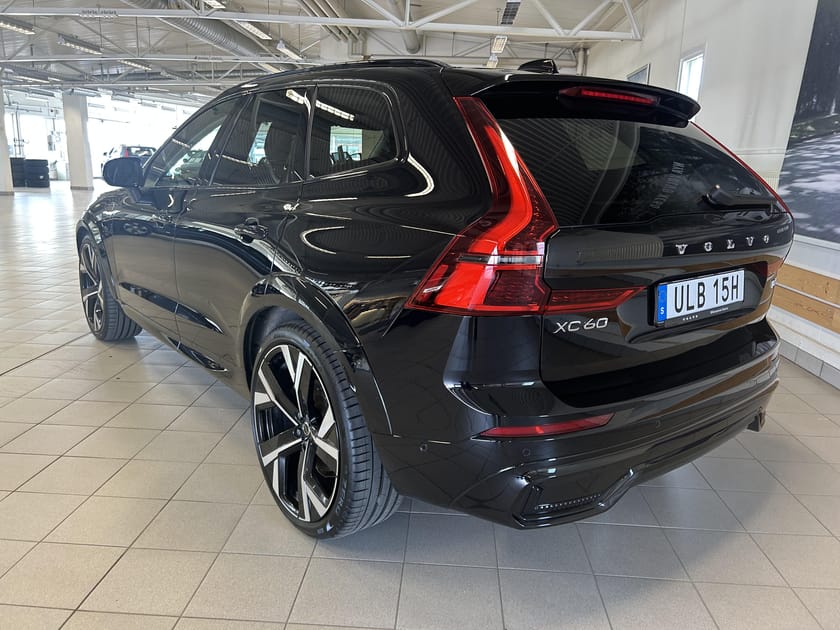 Bild 3 av Volvo XC60 T8 Plus Dark Nordic Edition