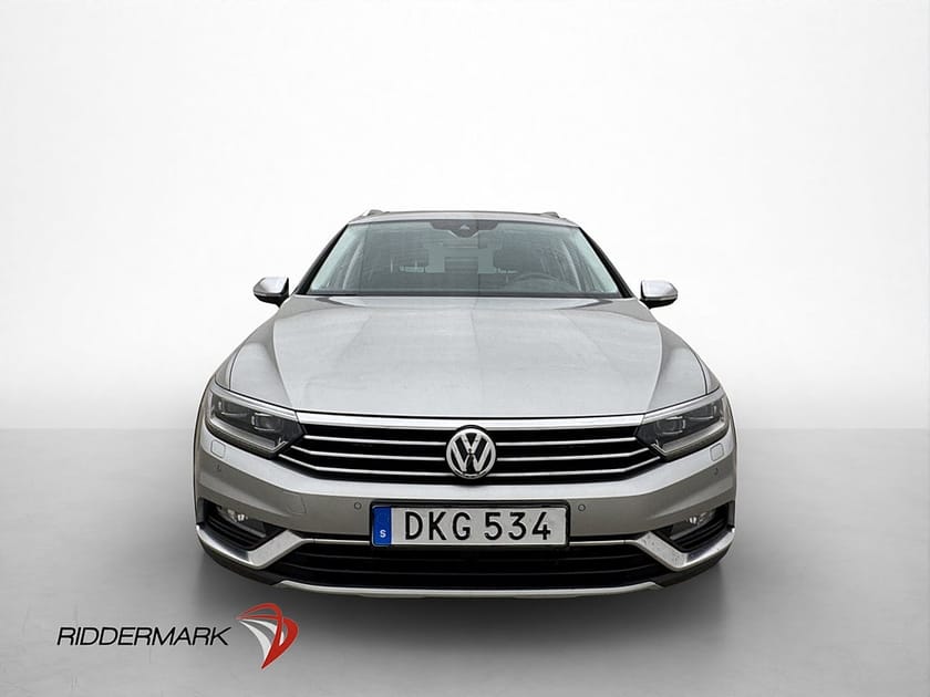 Bild 2 av Volkswagen Passat Alltrack 4M Executive Cockpit Pano Värm