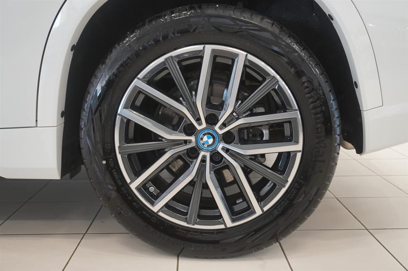 Bild 5 av BMW X1 xDrive25e