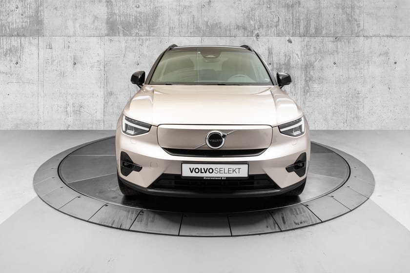 Bilde 4 av Volvo XC40 Recharge Single Motor Plus Hengerfeste/Ryggekamera/Elstol/Google