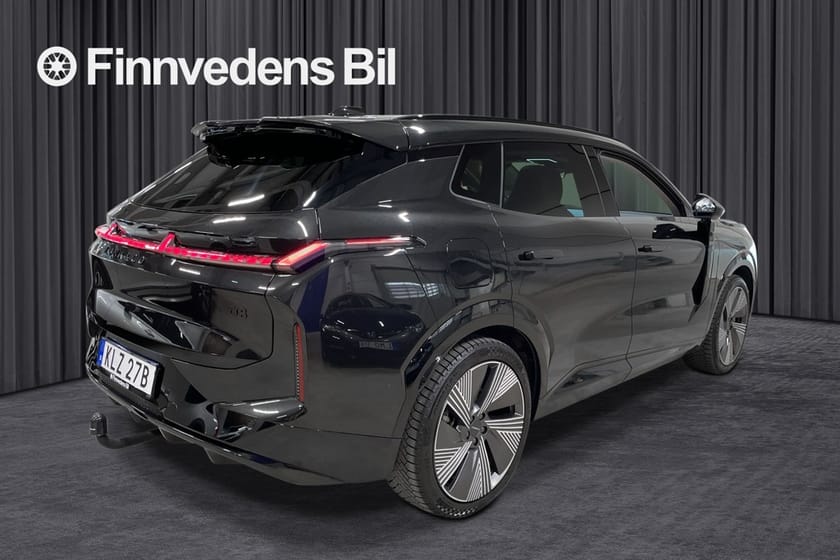 Bild 3 av Lynk & Co 08 PHEV More *V-hjul/Drag/Moms*