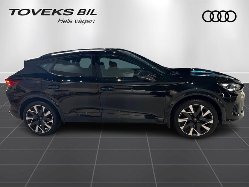 Bild 2 av CUPRA Formentor VZ e-Hybrid 1.5 E-HYBR
