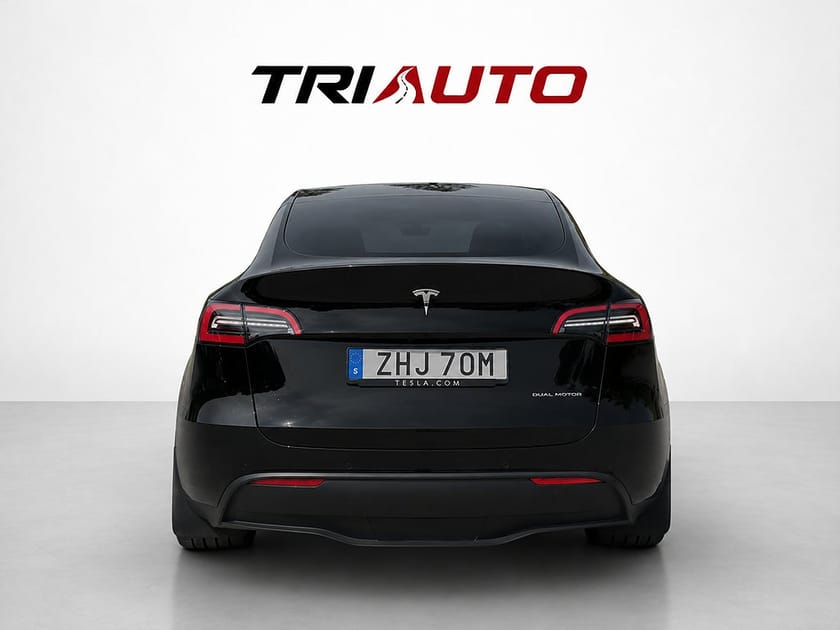 Bild 5 av Tesla Model Y Long Range AWD Drag V-Pump Premiumljud 1-Brukare Pano